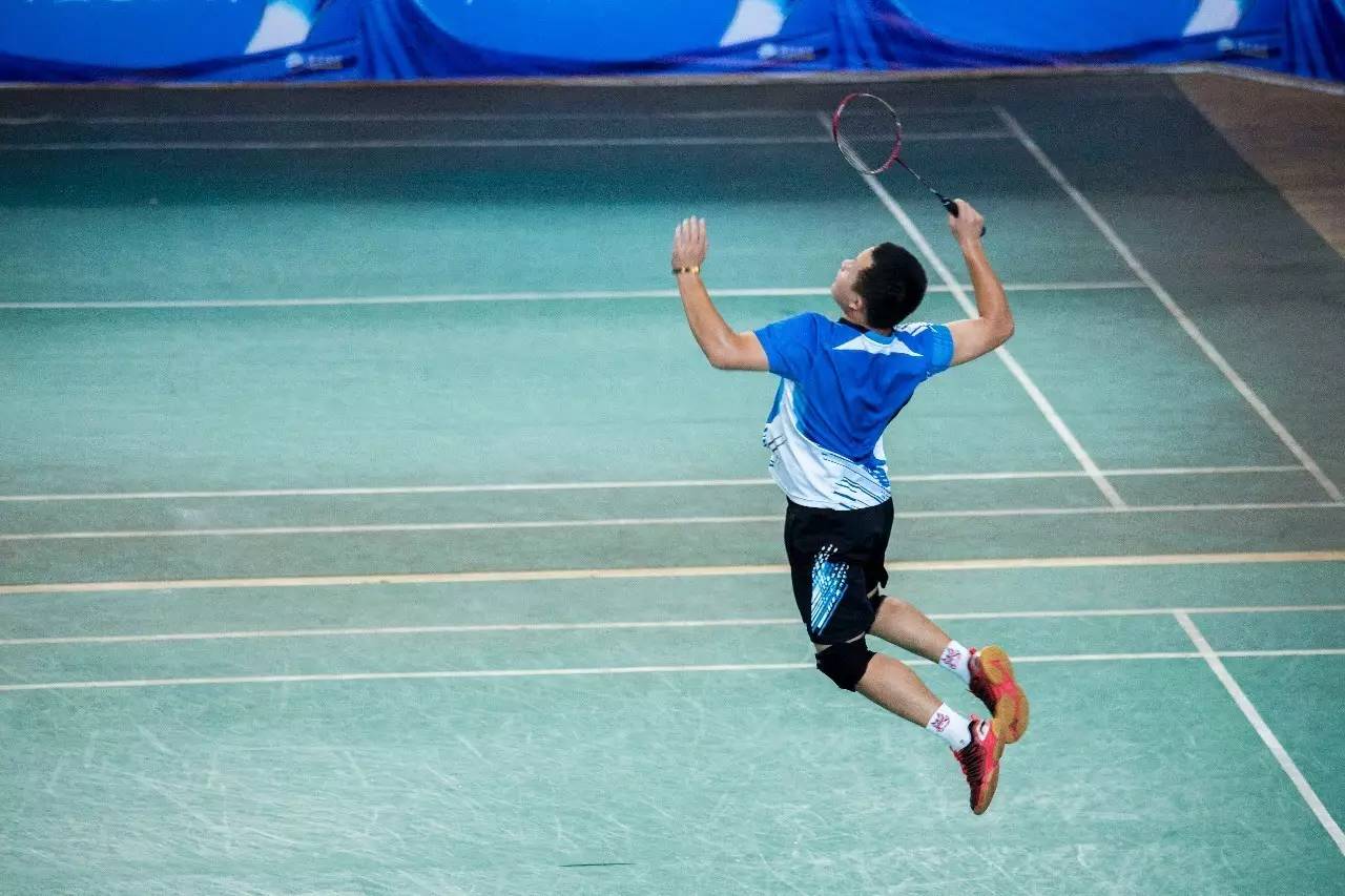 给出相似的 给出相似的