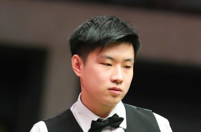 俱乐部在转 俱乐部在转