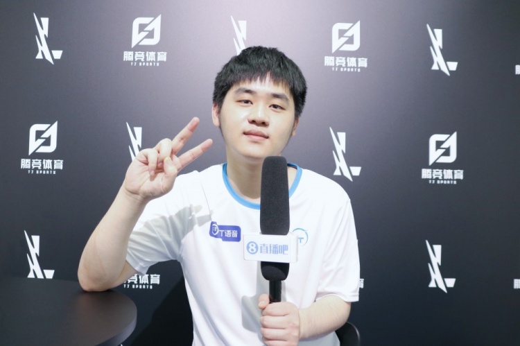 为战绩不理 为战绩不理