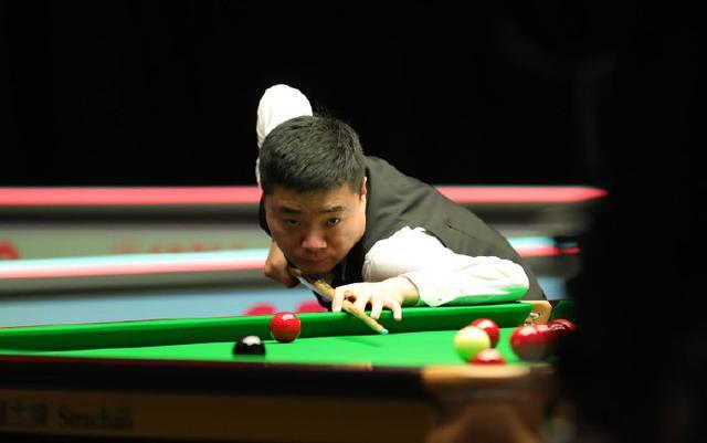 在中国足球 在中国足球