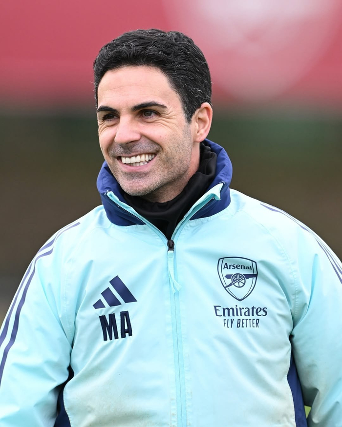 在防守端卡 在防守端卡